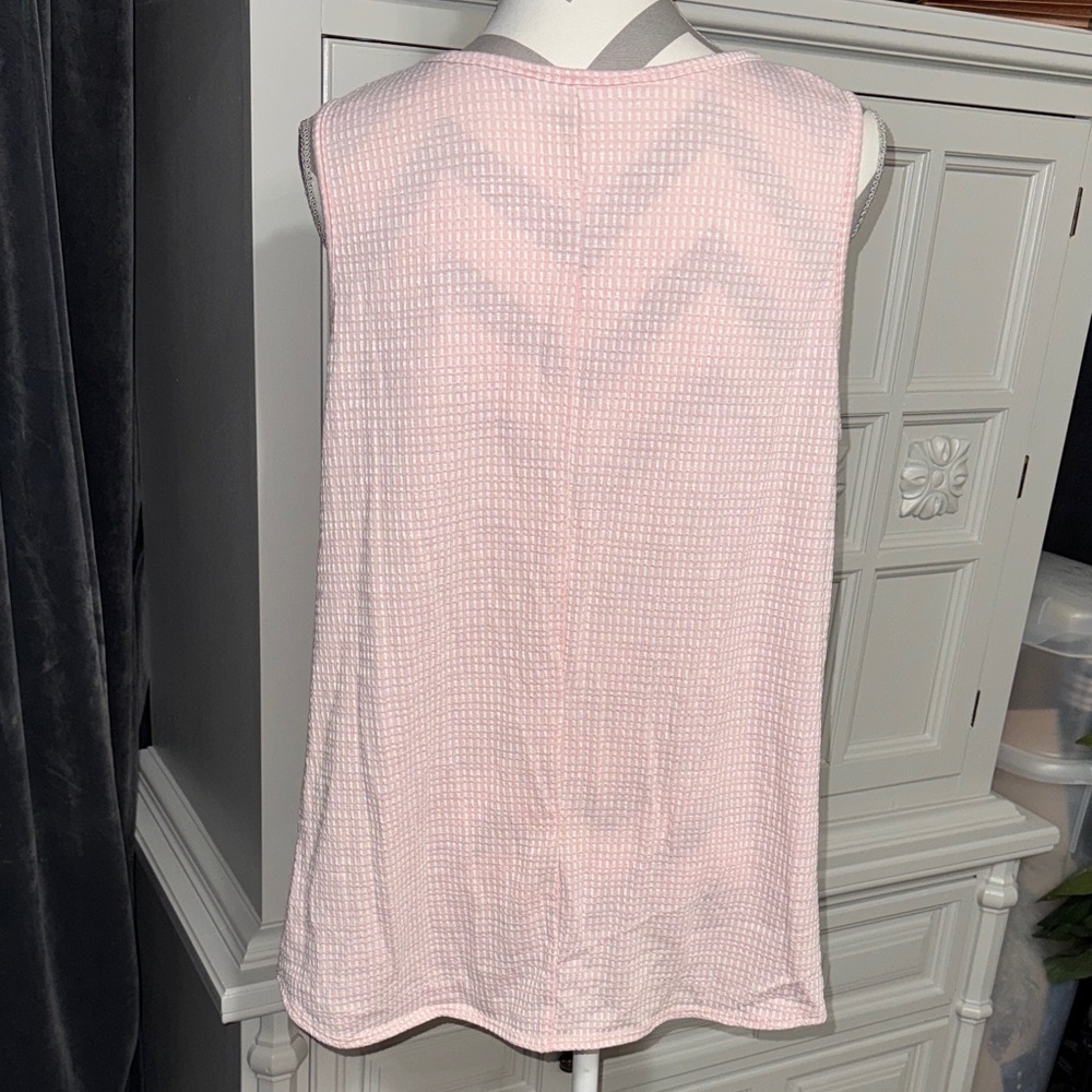 Star Vixen Pink Sleeveless Top with Brown Accent Buttons Size 2X - Picture 5 of 7